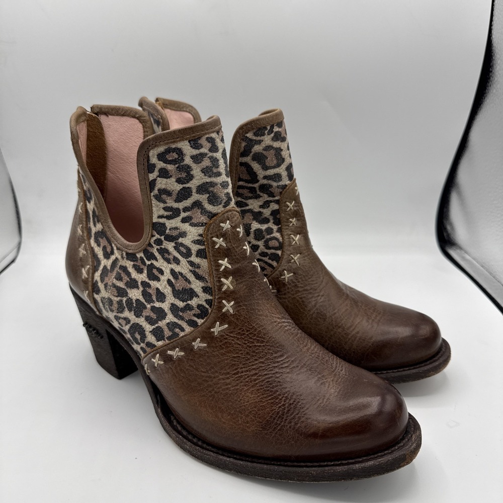 MISS MACIE Honey Hush Leopard LEATHER ANKLE Western Cowboy Boot BOOTIES sz 10